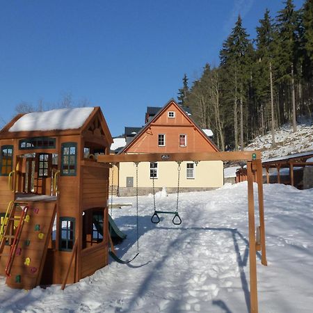 Pension Pstruzi Abertamy Buitenkant foto