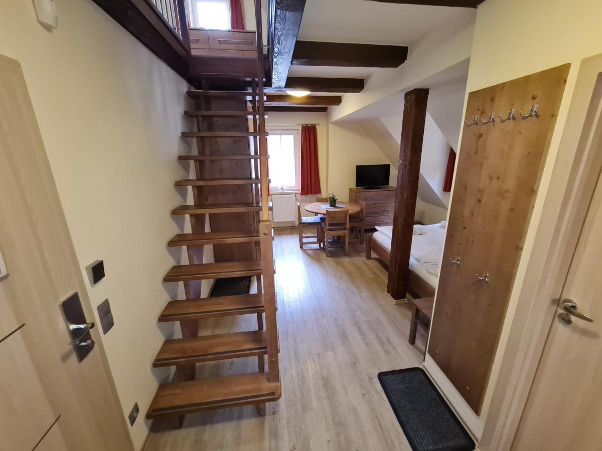 Pension Pstruzi Abertamy Buitenkant foto